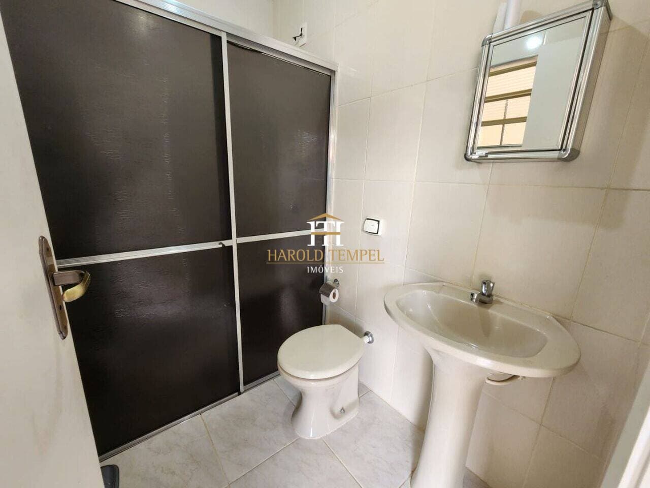 Casa com 4 quartos, 233 m², à venda por R$ 580.000 - Vila Lambari - Mococa/SP