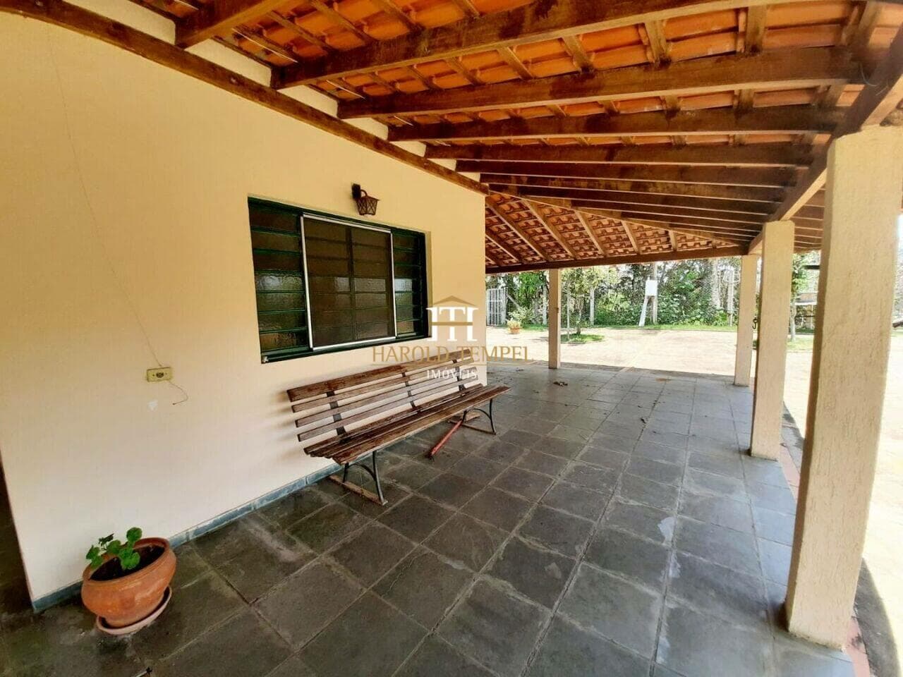 Rancho com 3 quartos, à venda por R$ 450.000 - Centro - Mococa/SP